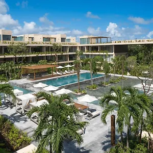 https://luxury-2-bedroom-condo-10-min-from-tulum-ruins.tulum-hotels.net